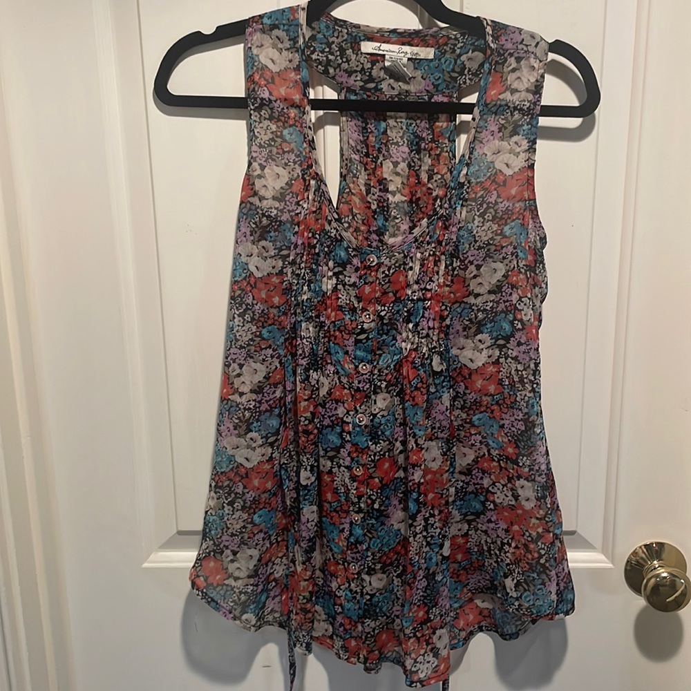 Womens x-small sleeveless top